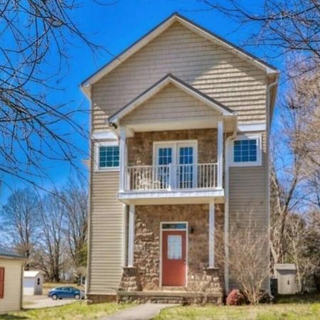 Skinny Big House In Jefferson City Bagian luar foto
