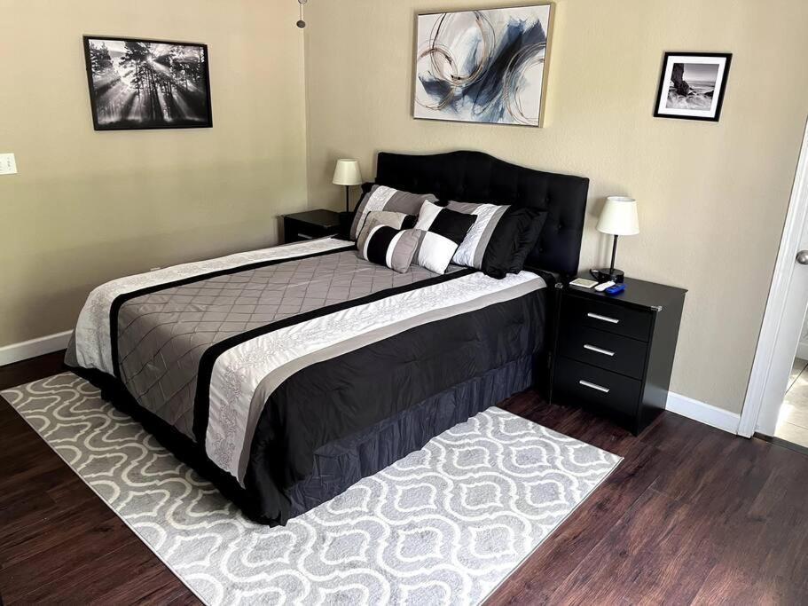 Skinny Big House In Jefferson City Bagian luar foto